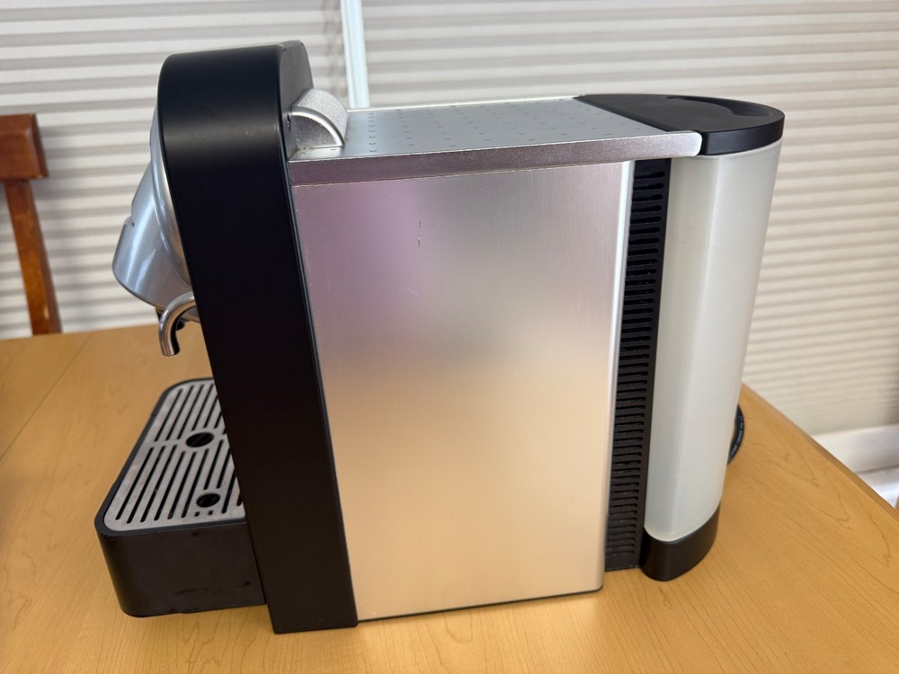 Nespresso Gemini CS 101 Type 708 Pro