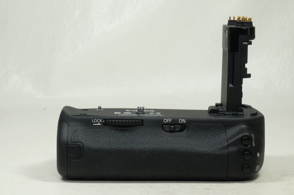 Canon BG-E13 Battery Grip for EOS 6D Camera Body