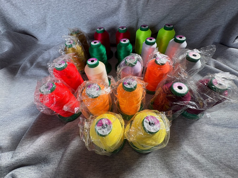 ISACORD 40 wt. Embroidery Thread Assorted Bundle
