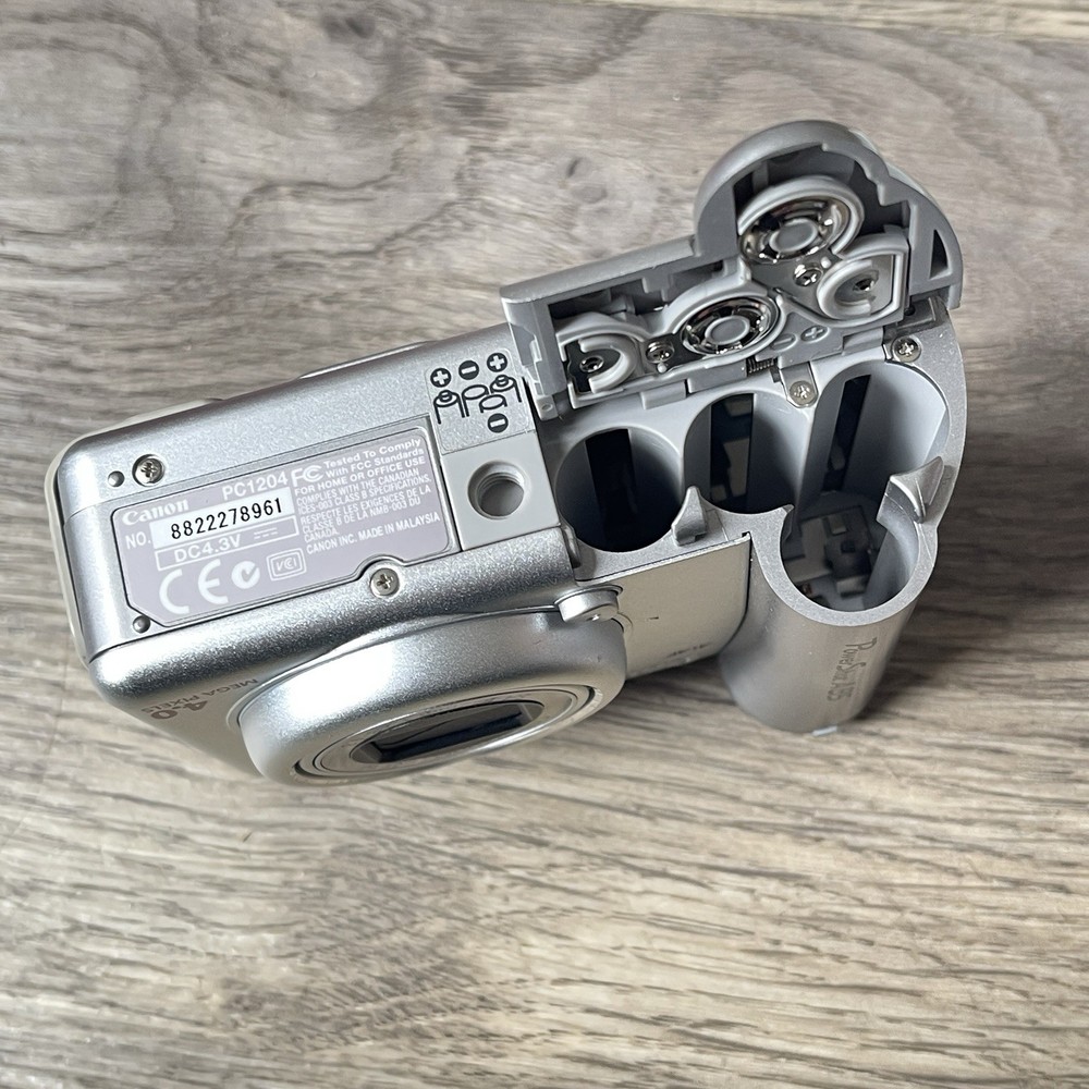 Canon Powershot A85 Digital Camera