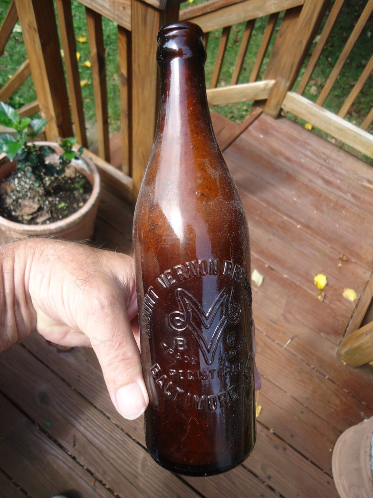 Mount Vernon Brewing Co BALTIMORE MD beer bottle