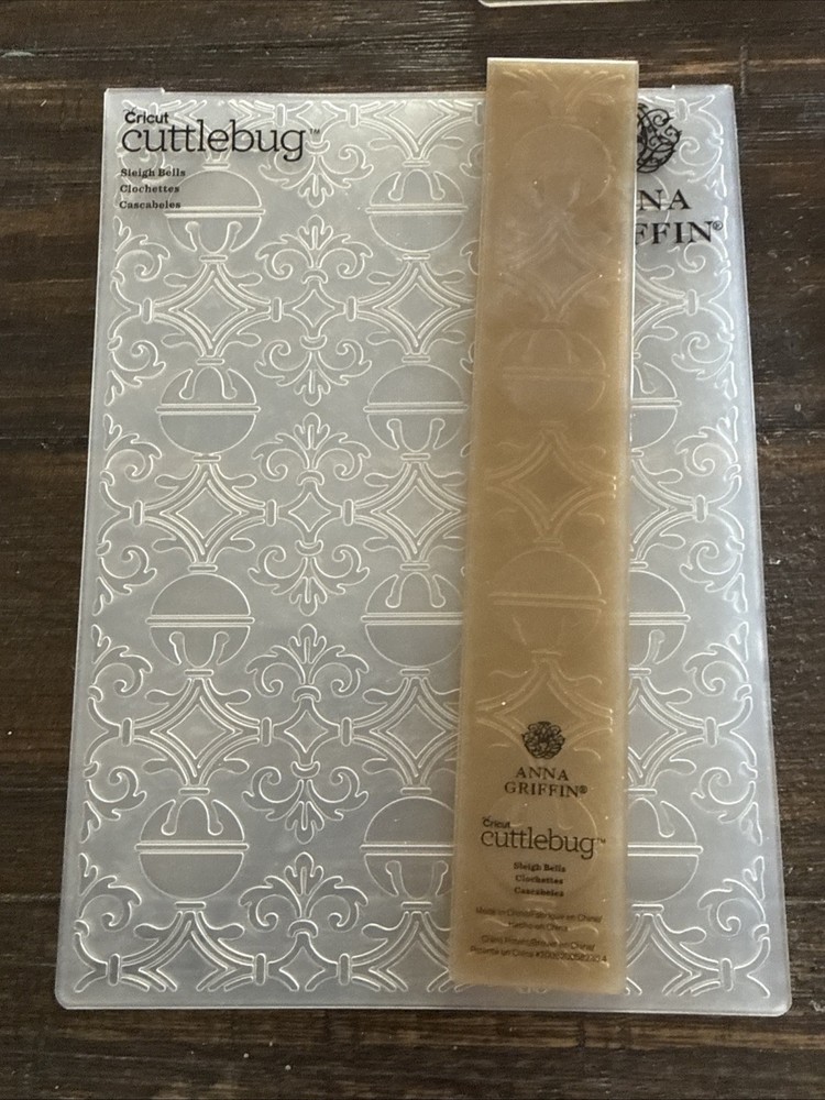 Anna Griffin Embossing Folders 3 Different Designs 7” X 5” Also 3 Borders