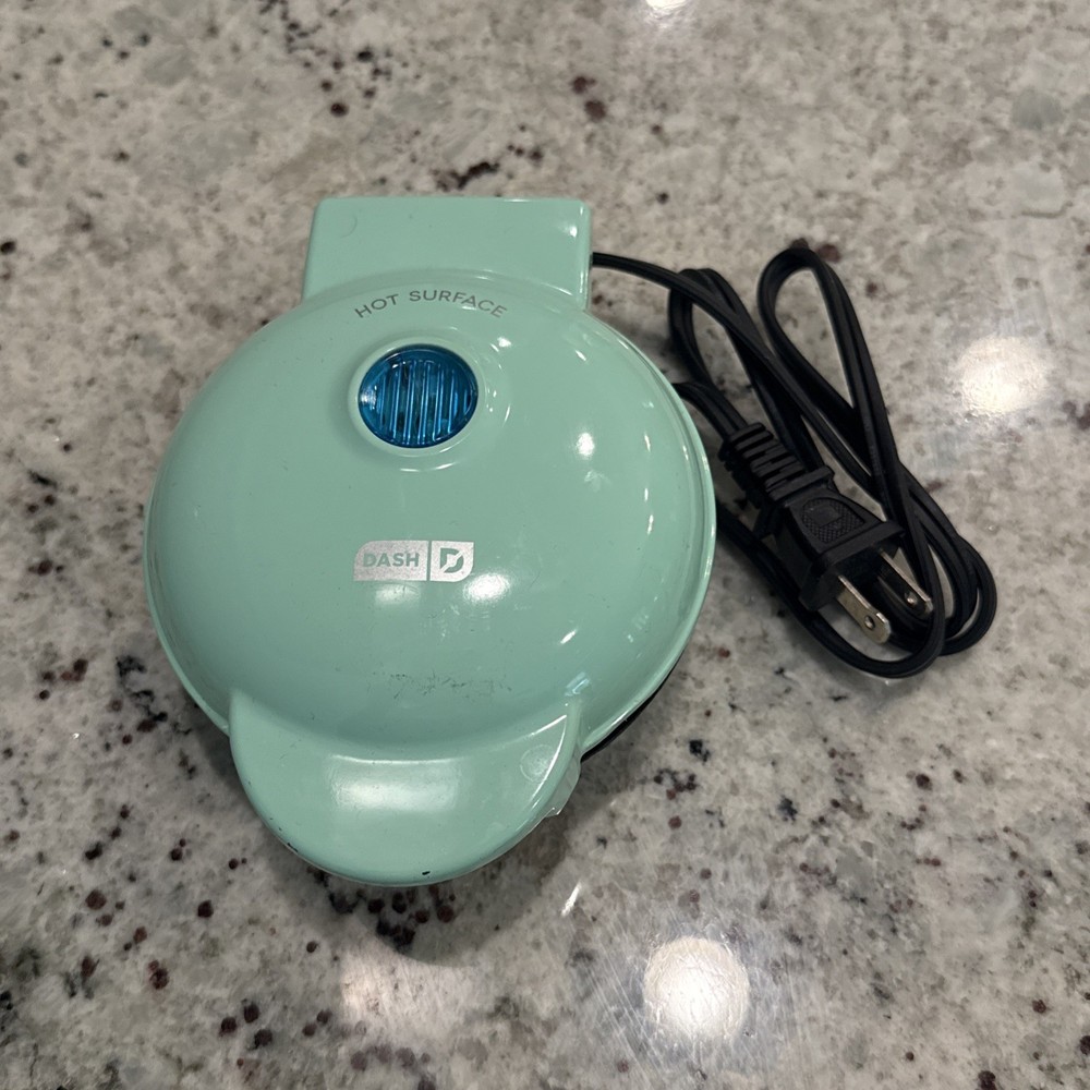 Dash Mini Waffle Maker Breakfast Egg Chaffle