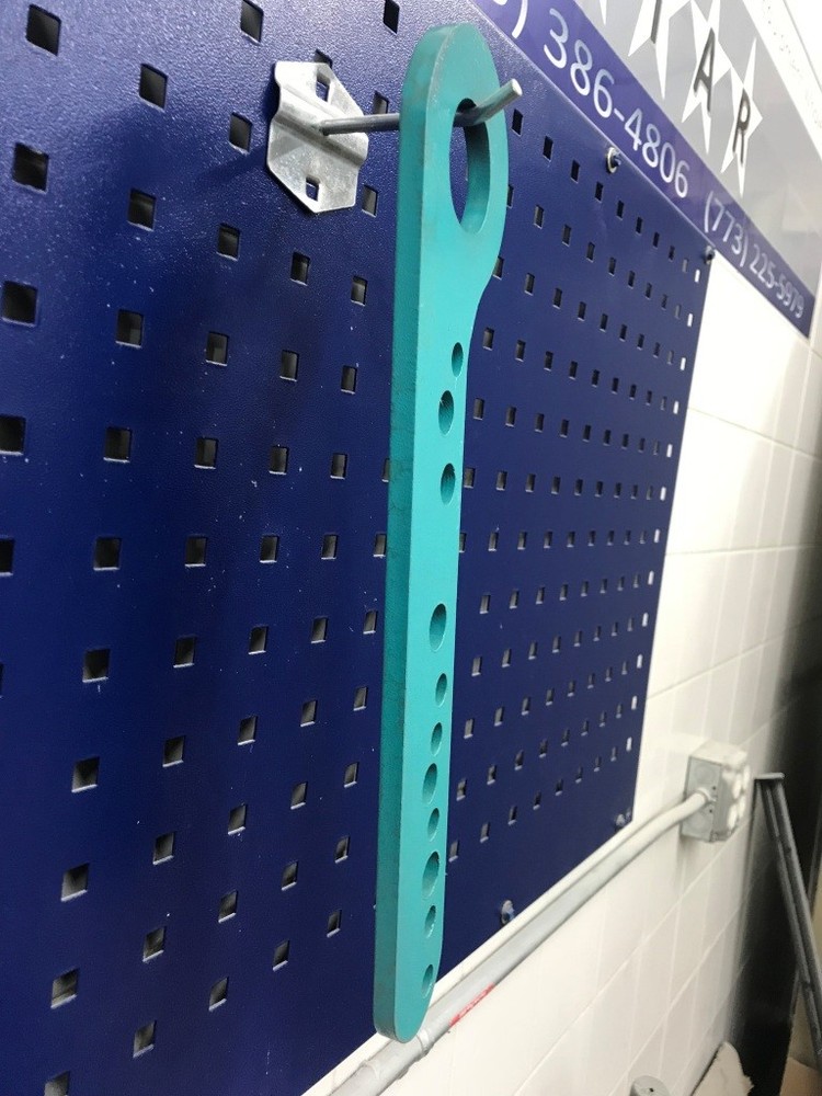 Power-TEC 91066 style Multi hole Pull Plate Auto Body Frame Machine tool clamps