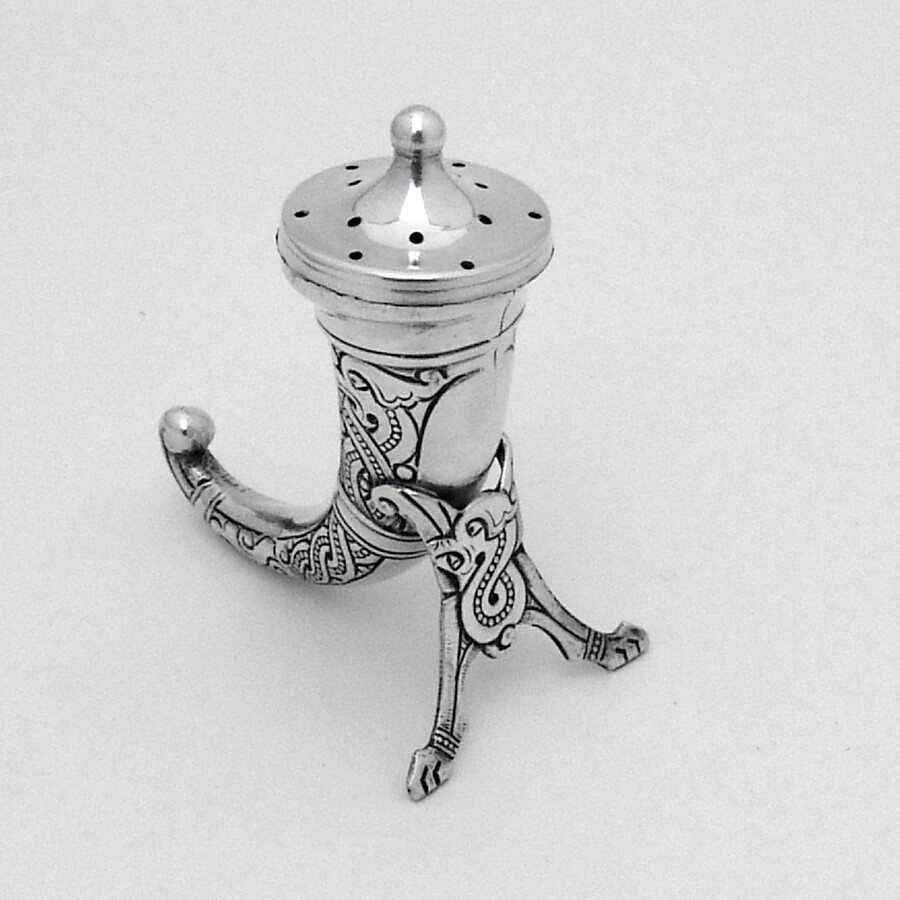 Norwegian Horn Form Shaker Magnus Aase 830 Silver