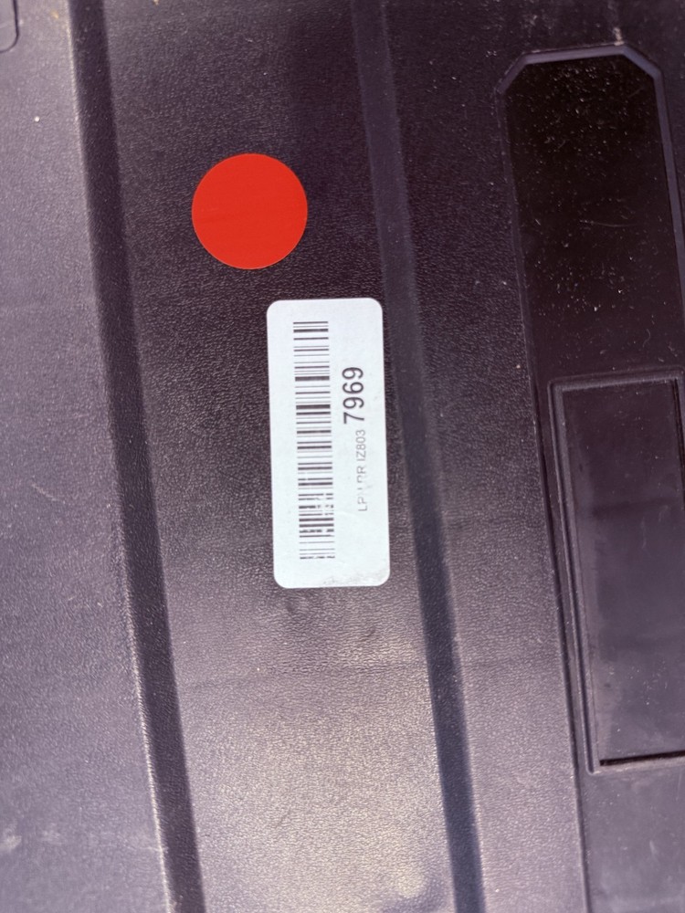 Masterloader Rolling Tool Box w/ Cantilever Organizer Black, Broken