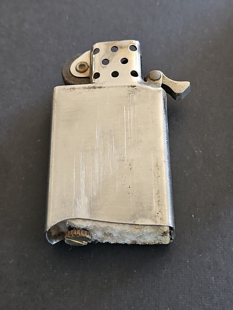 ZIPPO LIGHTER SLIM VINTAGE
