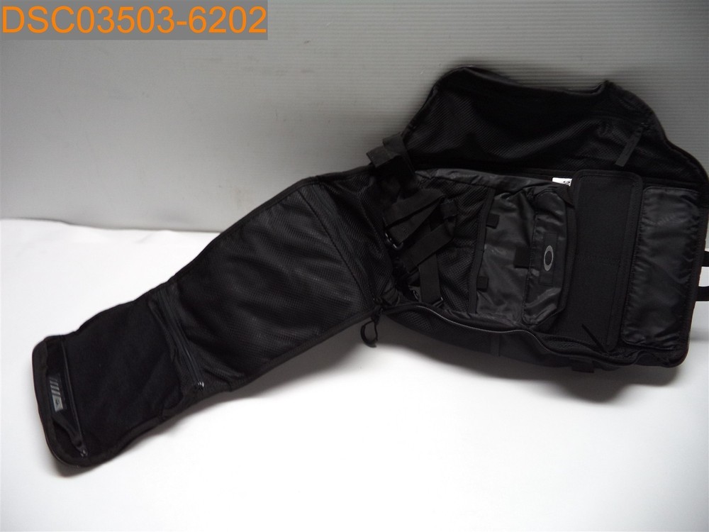 Oakley Extractor Sling Backpack Black