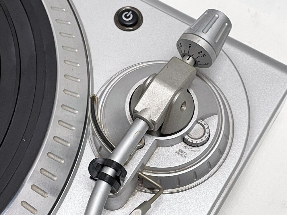 Quality Numark TT 1650 2-Speed Direct Drive Turntable - Fully Working