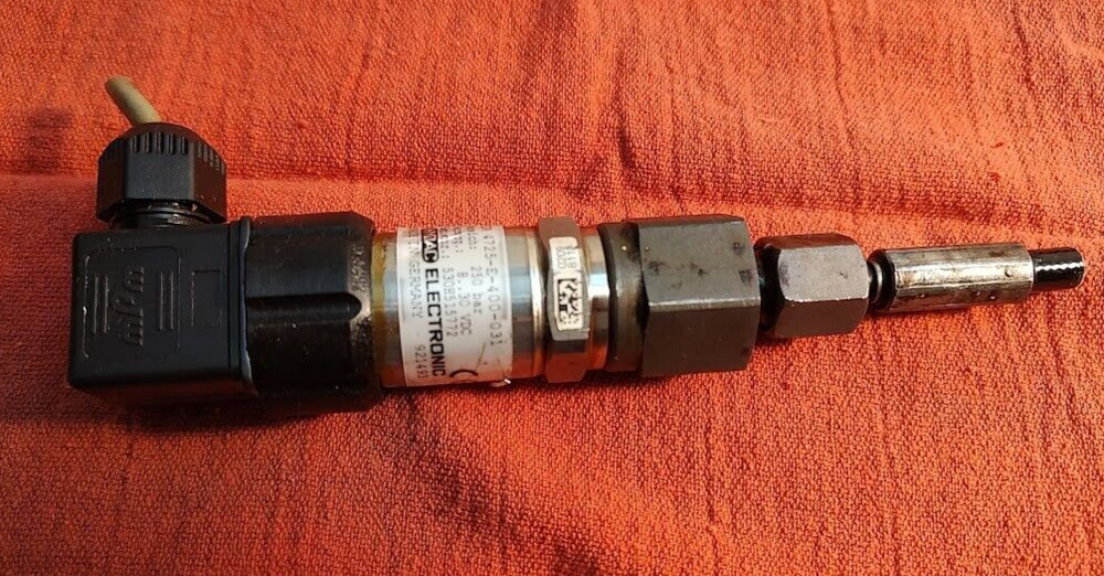 HYDAC HDA 4725-E-400-031 SENSOR