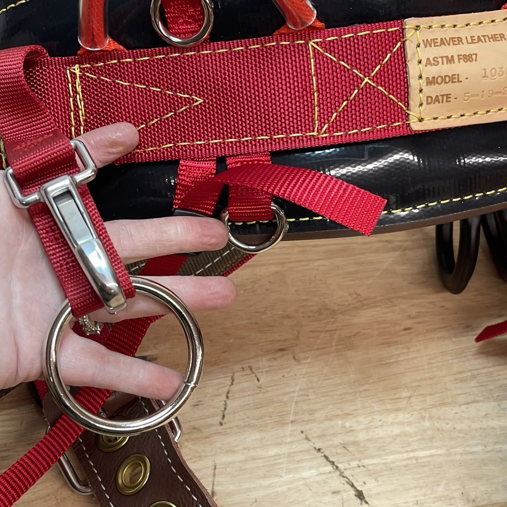 Weaver Leather Floating Dee Harness Padded Leg Straps Medium 2025 Model 1038