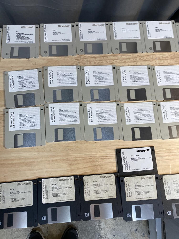 Microsoft Windows Software DOS 95 Excel Office Lot Of 44 Floppy Disk