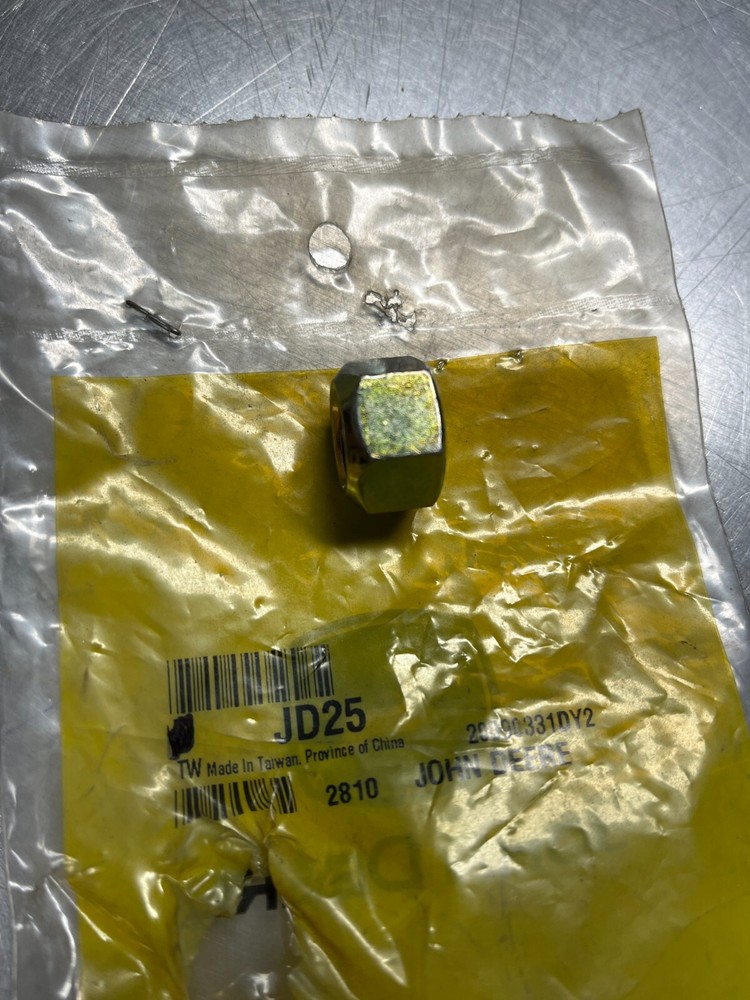 JD25 GENUINE OEM John Deere NUT