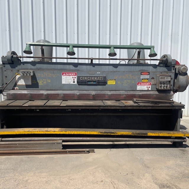 CINCINNATI MODEL 1810 MECHANICAL POWER SQUARING SHEAR