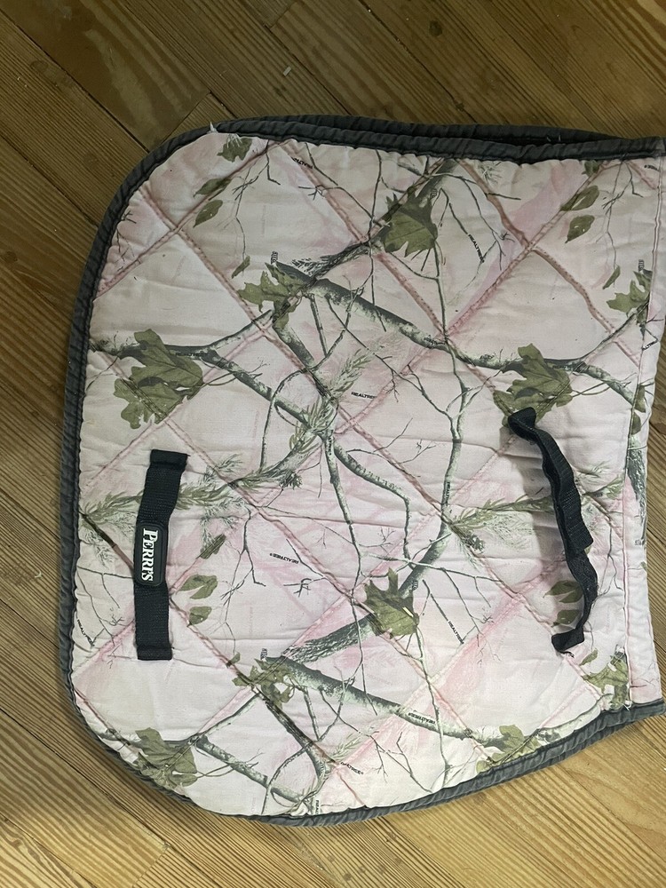Perri’s  Pink Camo Saddle Pad