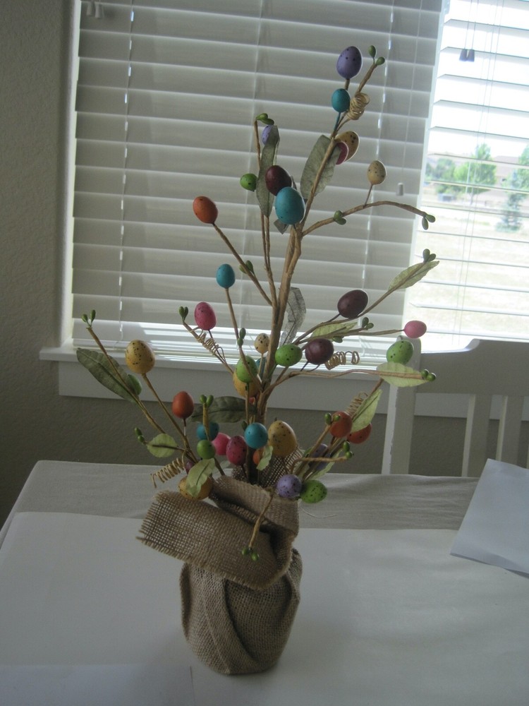 Easter Egg Tree W/ Burlap Base 18" GUC