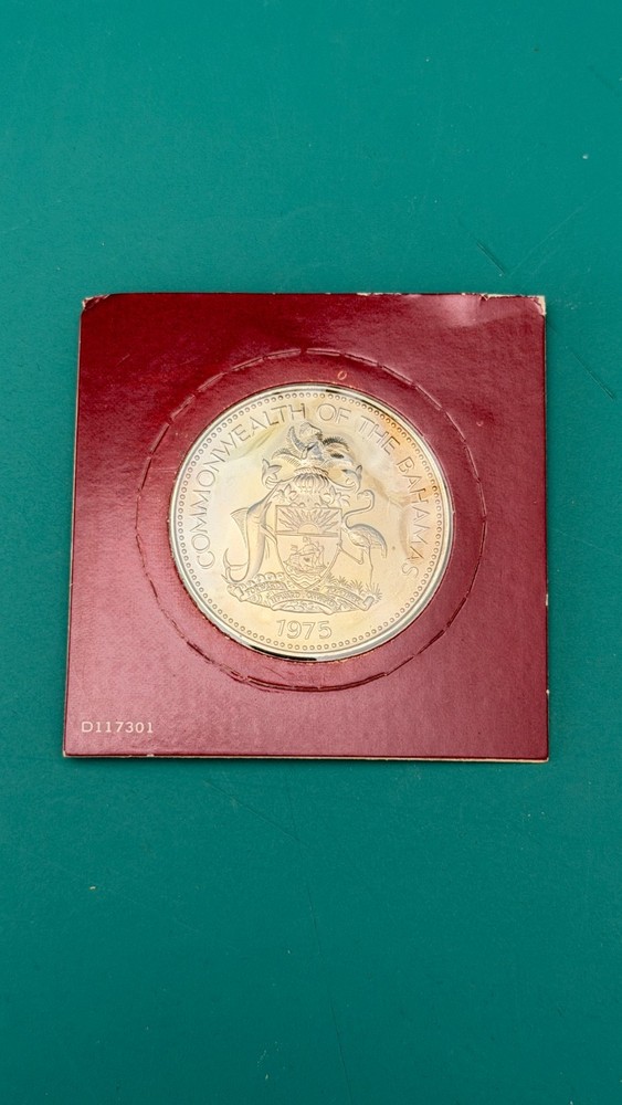 Bahamas 5 dollars • 1975-FM