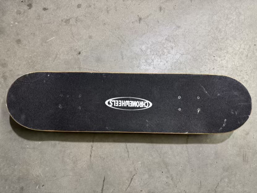 ChromeWheels Skateboard