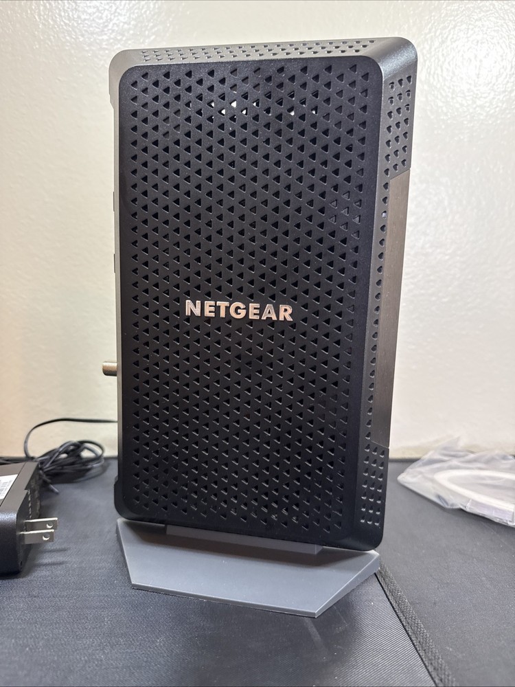 NETGEAR Nighthawk CM1200 DOCSIS 3.1 Cable Modem Router