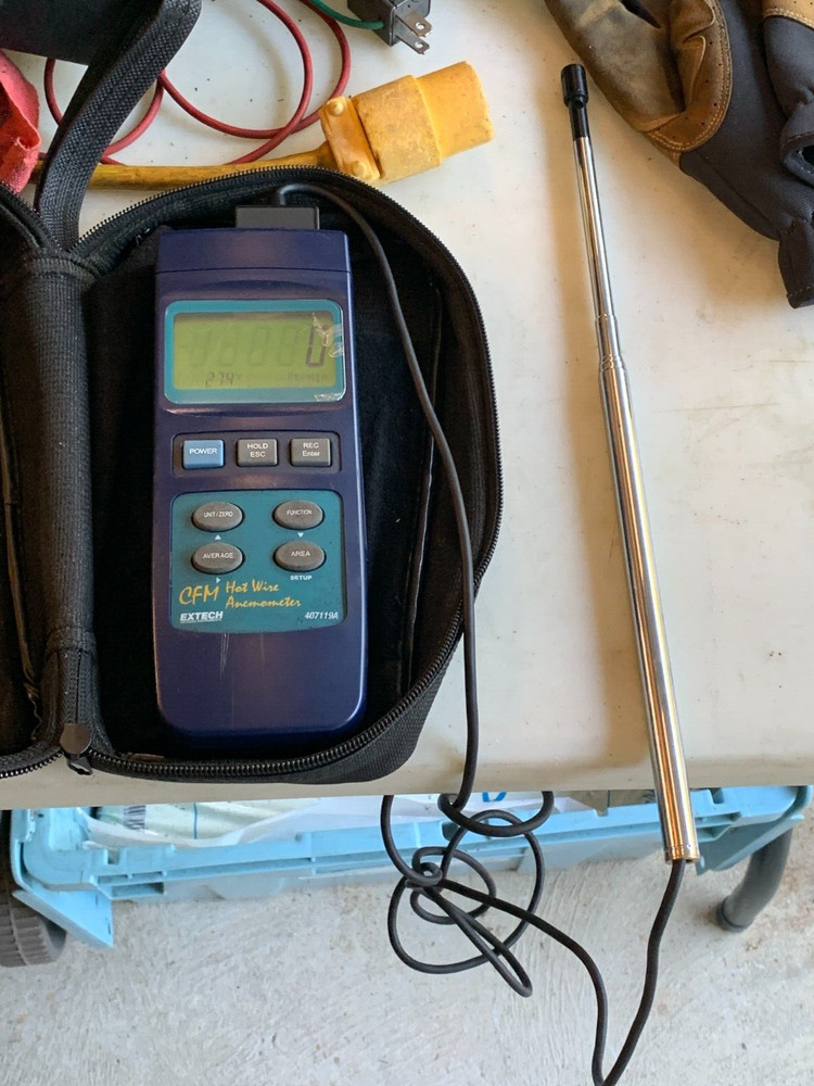 Extech CFM Hot Wire Anemometer 407119A w/Probe