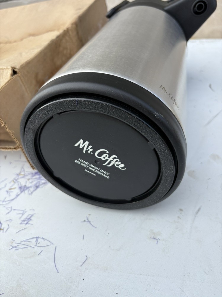 Mr. Coffee 2.2 Qt Pump Pot (NEW)