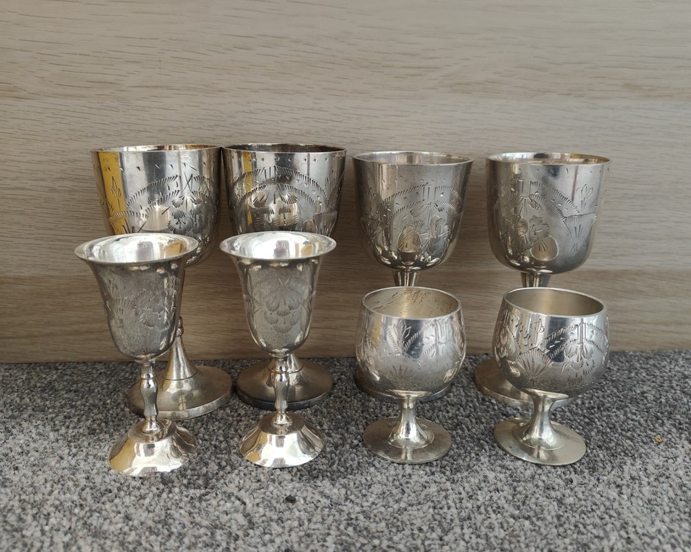 8 x Vintage wine goblets/cup silver plated EPNS different sizes