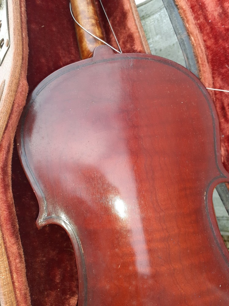 Old Antique Violin With Hard shell Case