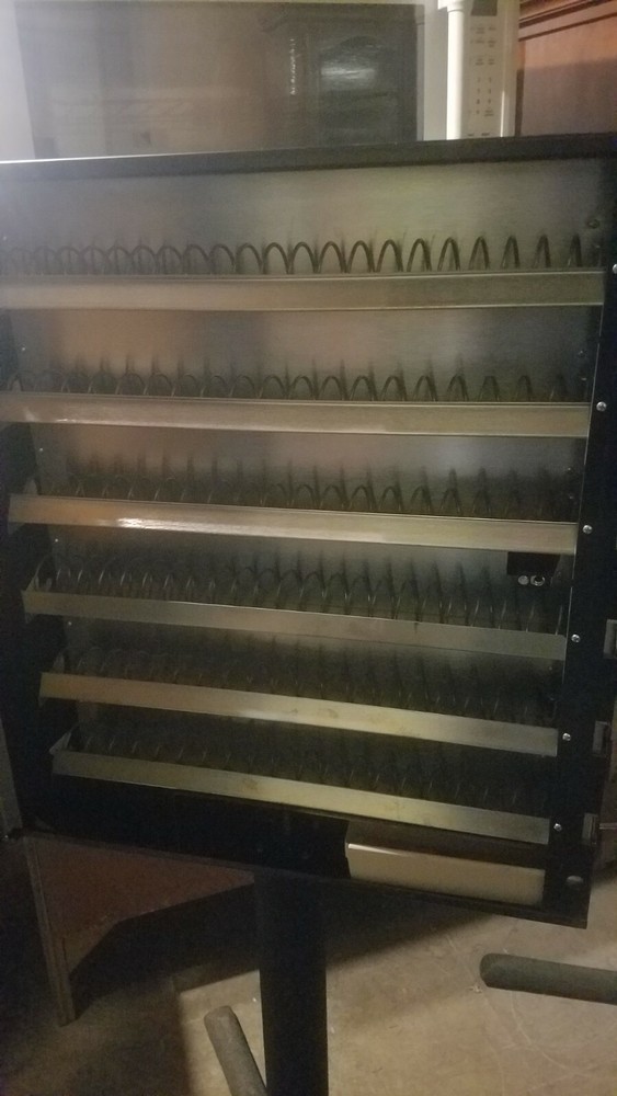 Self standing or wall mount bite-size snack vending machine