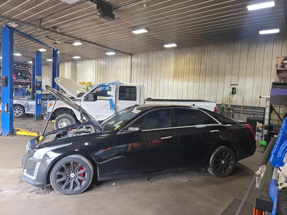 Used Transfer Case Assembly fits: 2014 Cadillac Cts Grade A