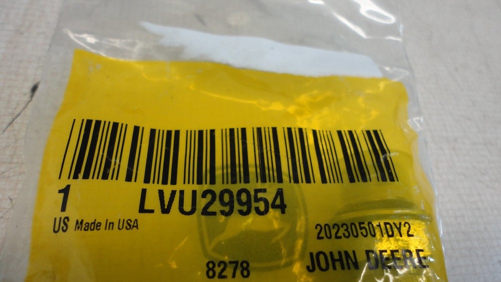 SELECT JOHN DEERE EQUIPMENT MODELS HYDRAULIC ADAPTER FITTING PART# LVU29954