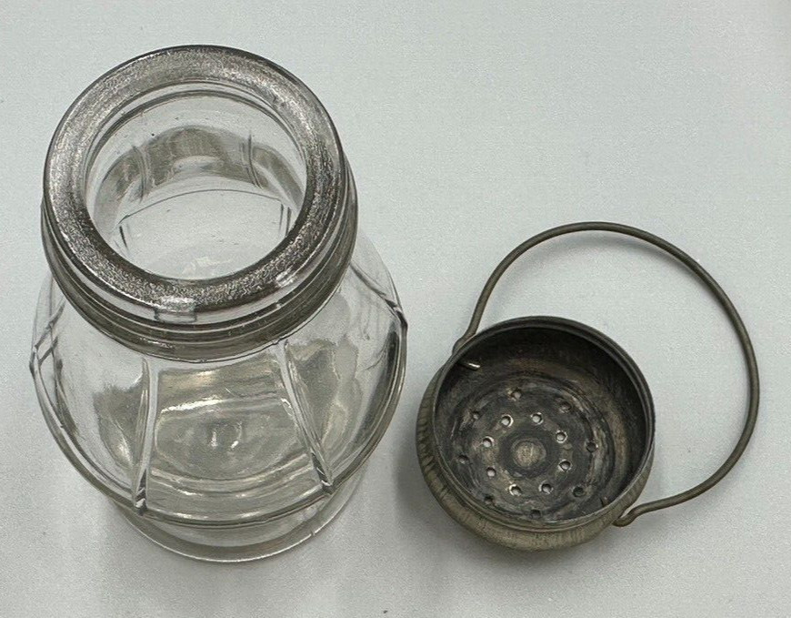1910s LANTERN Glass CANDY CONTAINER 4 1/4-in Shaker E&A 407