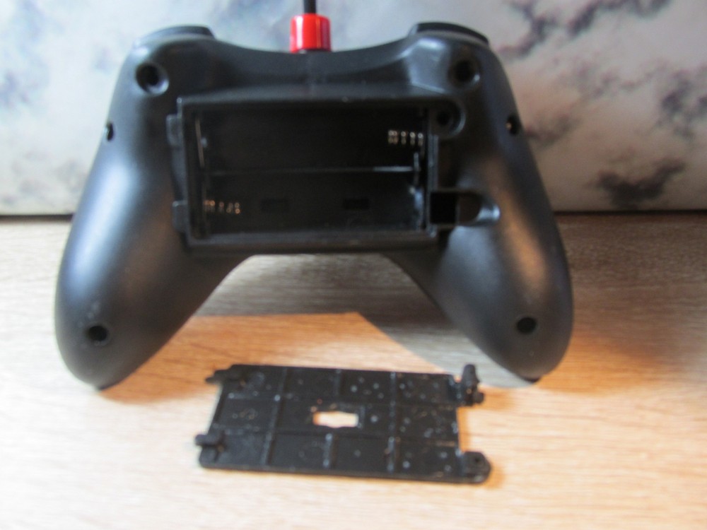 Universal 27MHZ Remote Controller Transmitter for 4 Channels RC Model Utili 1pc