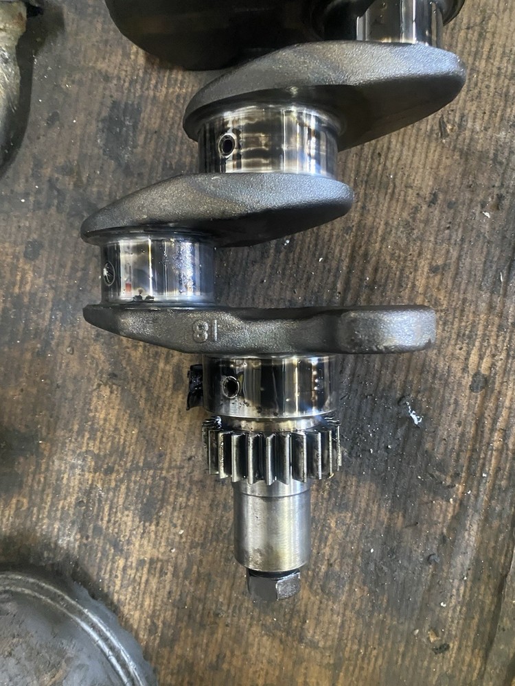 Cummins B3.3 Crankshaft ML6NEW3