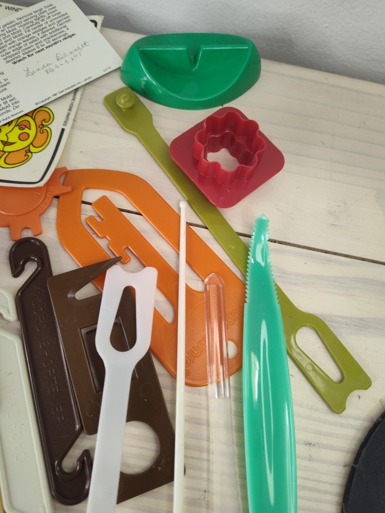 Vtg Tupperware Kitchen Utensils Gadgets Lot