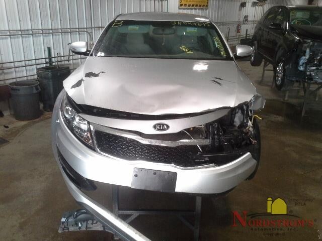 2012 Kia Optima Passenger Front Headrest Only Gray Cloth