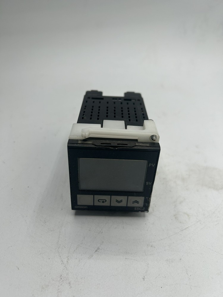 Omron Industrial Automation Temperature Controller E5CN-C2MP-500
