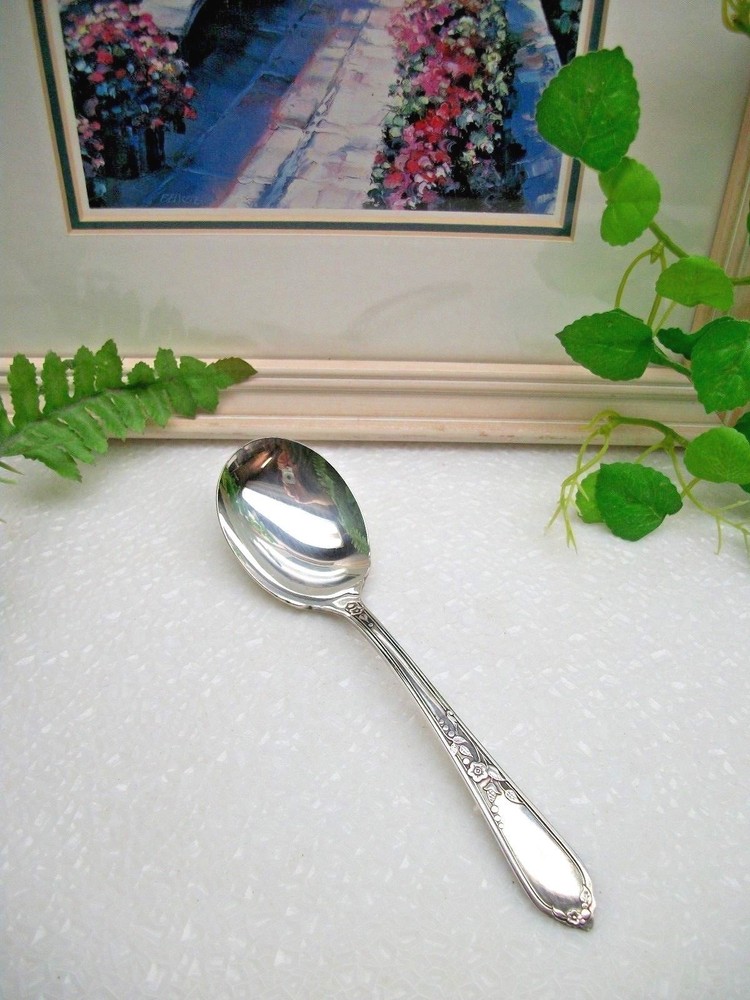 Oneida Silver Community Par Plate CAMILLE Silverplate Sugar Serving Spoon   1937