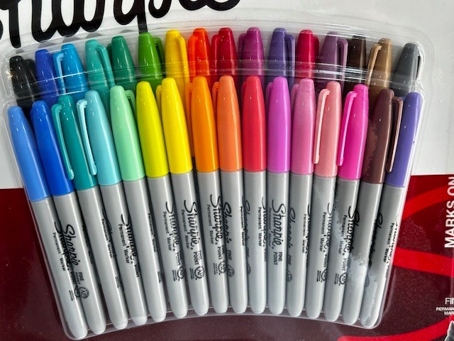 SHARPIE Permanent Markers Fine Point 32 Count (Multicolor)