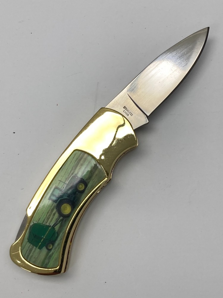 Commemorative Tractor Knife, Presentation Box XW-20TR6