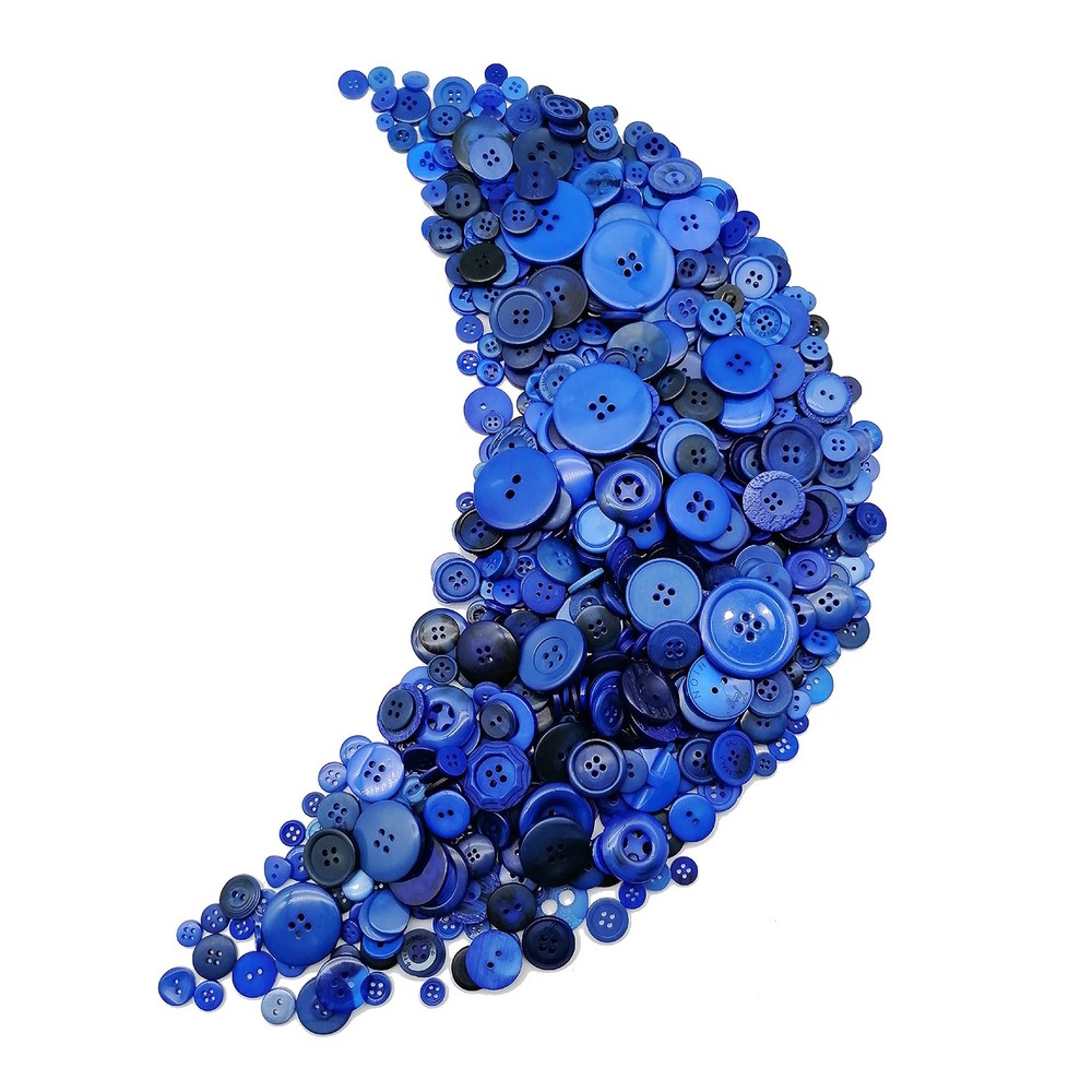 600-700 PCS Blue Buttons for Crafts, Assorted Size Sewing Decor Bulk Bundle