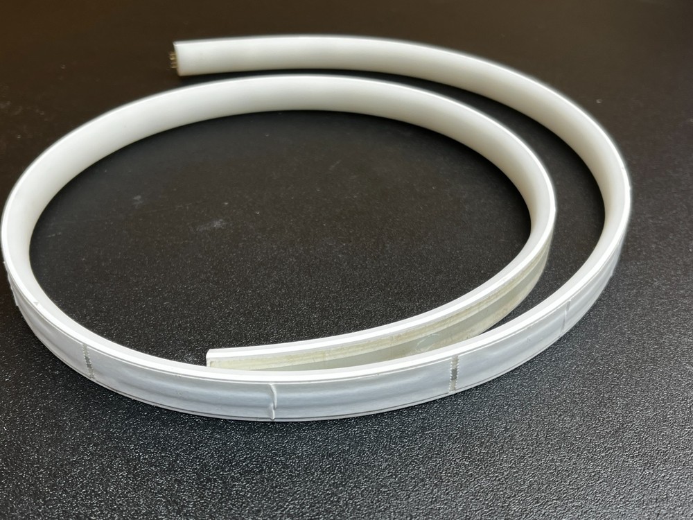 Philips Hue Gradient light strip 3FT for syncing entertainment-Strip Only !!!!