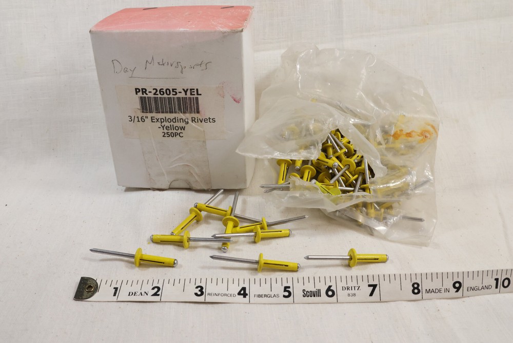 100 Pop Rivets Aluminum Small Head exploding yellow 3/16 mandrel race car