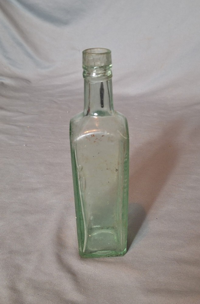 Vintage Lipton Ltd Bottle