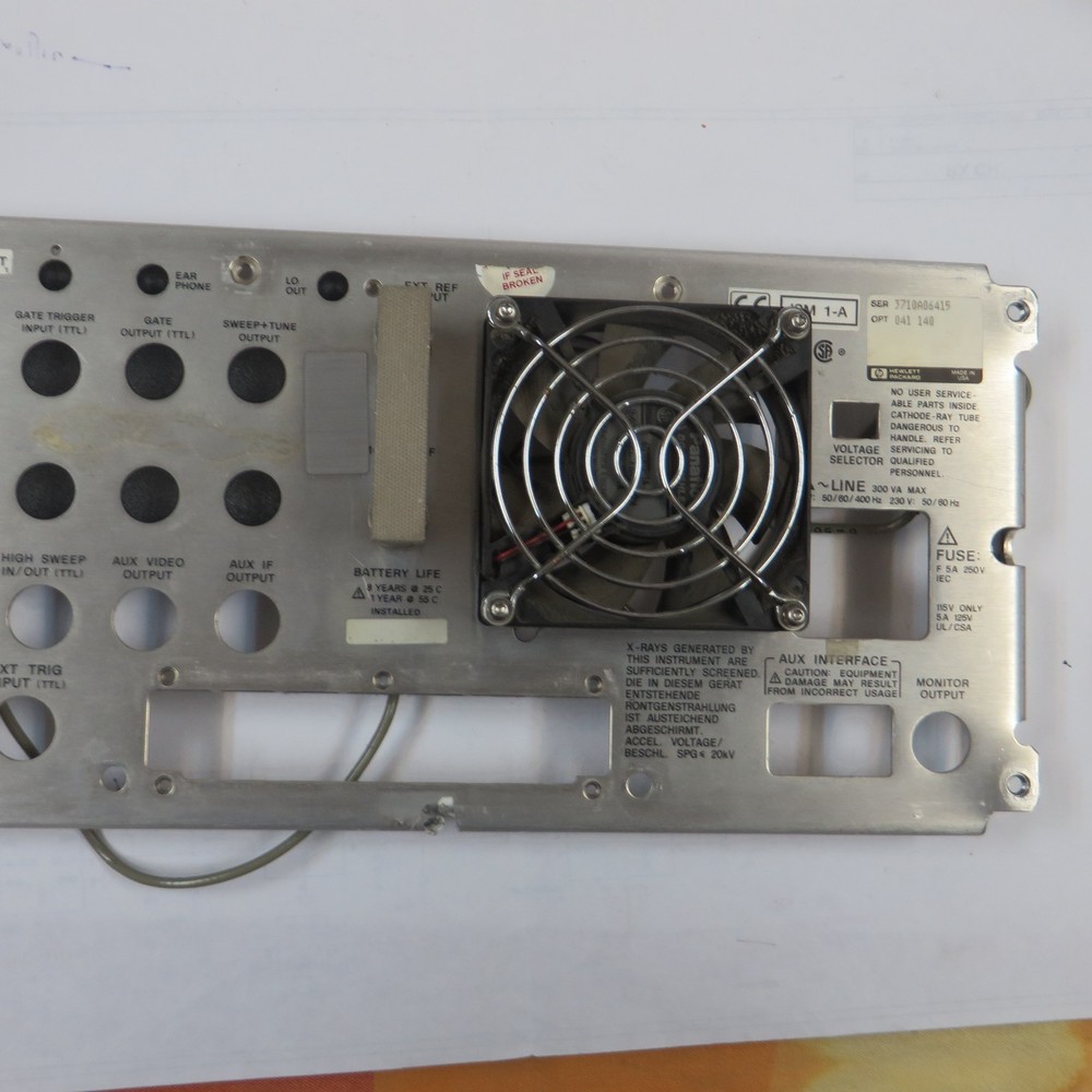 HP 859XE Spectrum analyzer rear panel + FAN