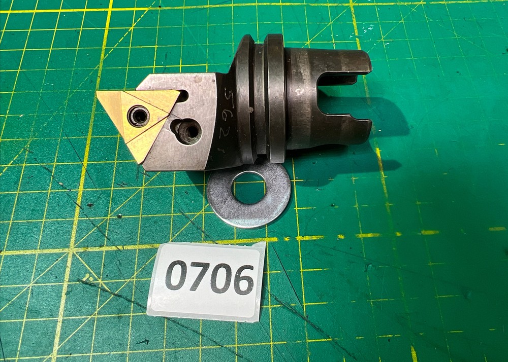 KENNAMETAL KM50 MTVOR MODULAR THREADING HEAD