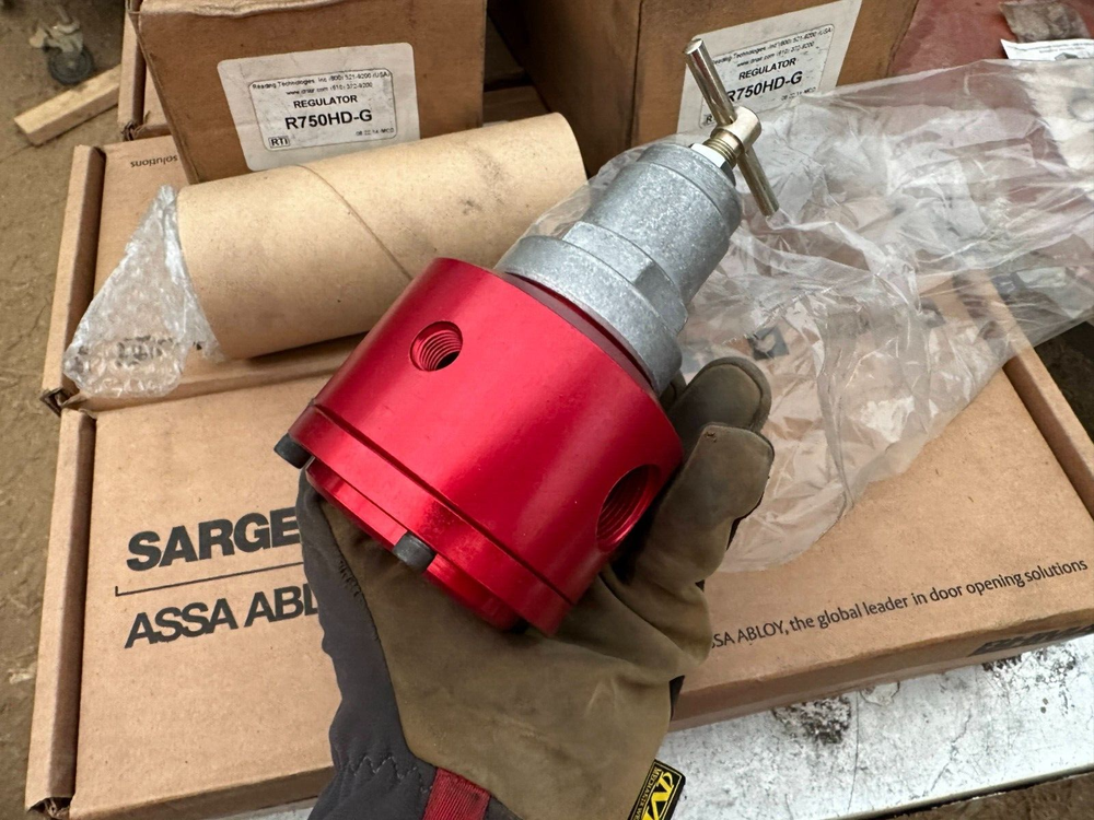 Reading Technologies Regulator R750HD-G - NIB