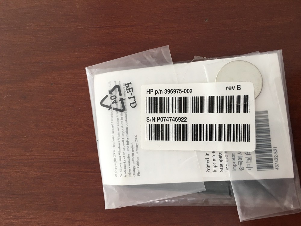 NEW HP Remote Control 396975 for laptops with battery