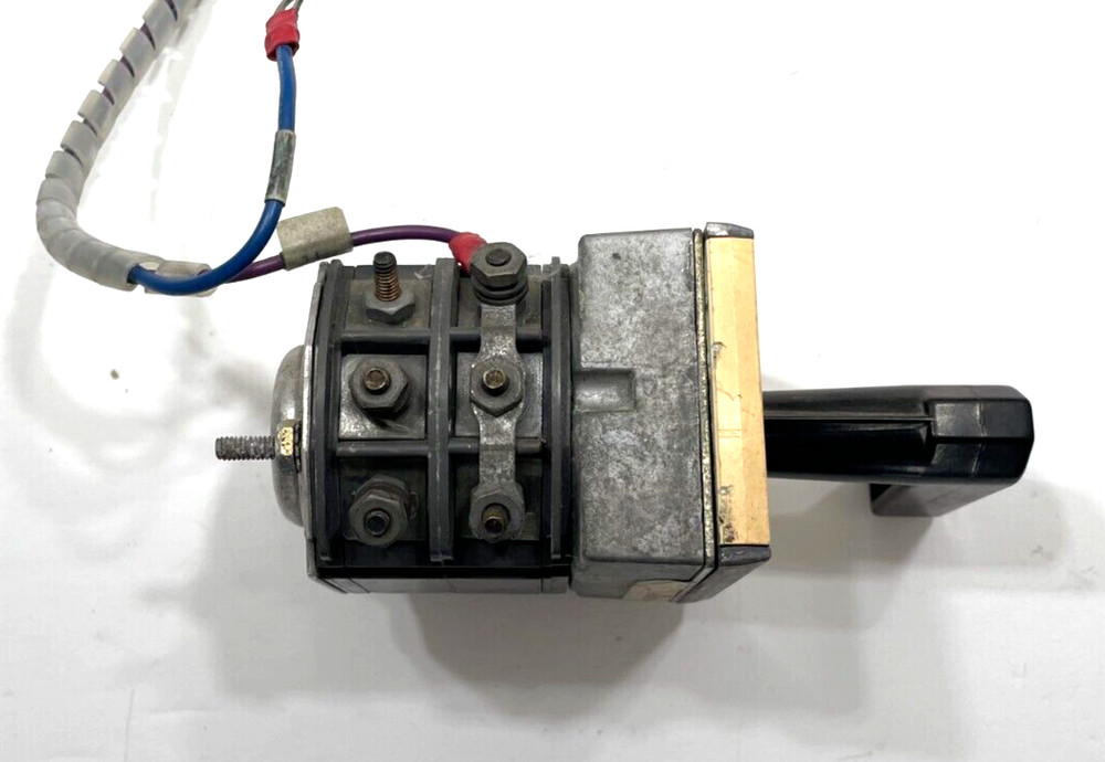 Electroswitch 3627A0BG74 Type w2 Switch 600v-8a 800v-20a