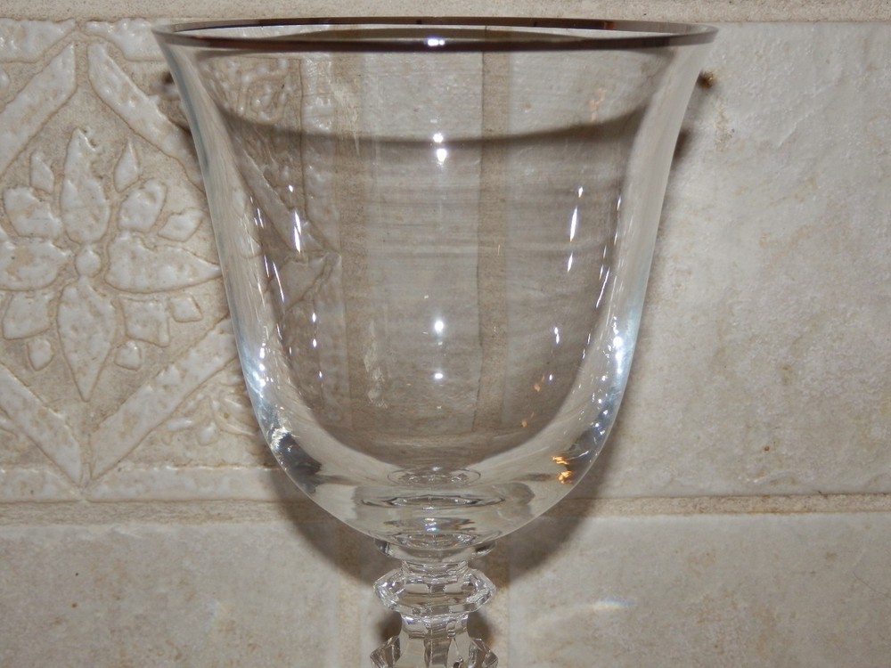 SCHOTT ZWEISEL CRYSTAL PAGEANT PATTERN WINE STEM PLATINUM TRIMMED 7 7/8"