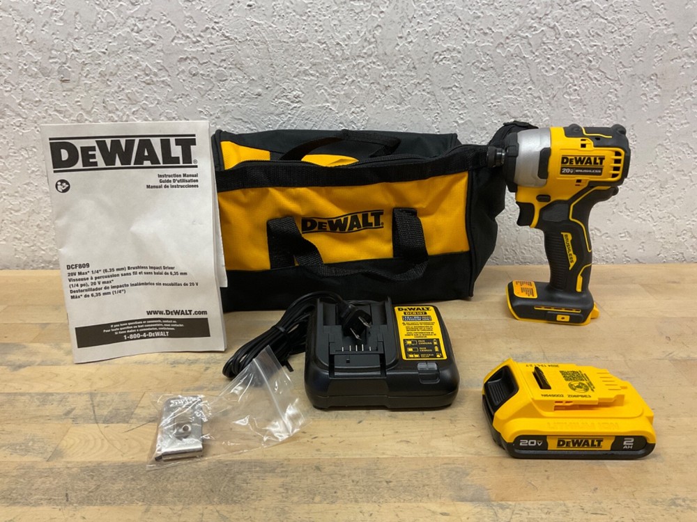 DEWALT DCF809D1 ATOMIC 20V Brushless Cordless Compact 1/4” Impact Driver Kit